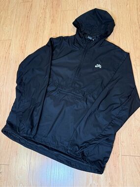 Nike SB Anorak Windbreaker Jacket Black Hooded Half Zip Pullover XXL Skate